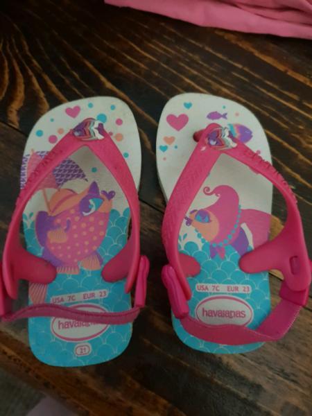 2 x pairs baby Girls havaianas, girls shoes, thongs