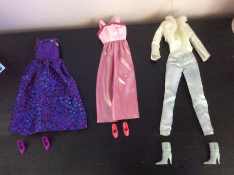 Barbie accessories set (clothes, shoes and chair)