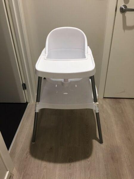Childcare medley convertible high chair