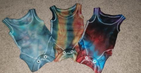 X3 Baby Tie Dyed Onsies. Size 00000