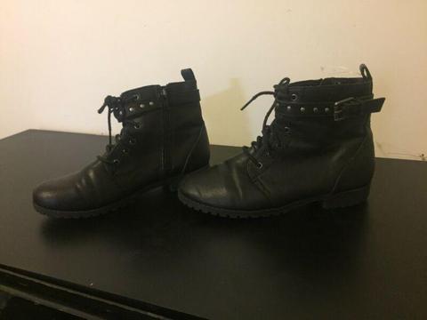 TG boots