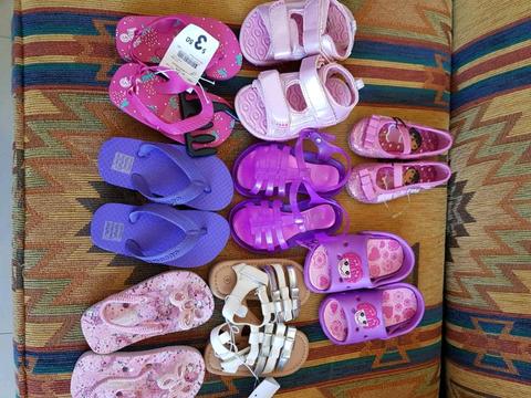 Girls shoes size 5 $10 the lot