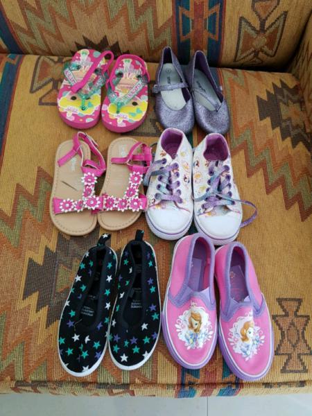 Girls shoes size 8