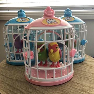 LittleLivePets TOY Birds with Cage
