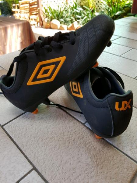 Umbro footy boots Size 1.5Youth