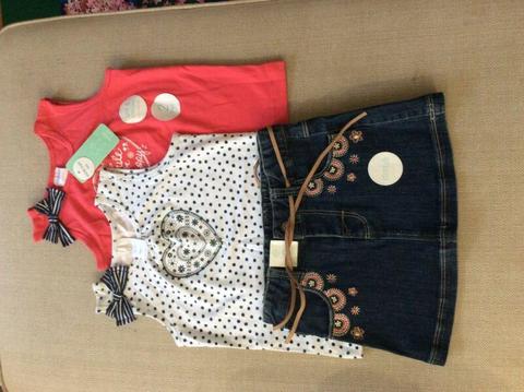 Girls 12 to 18 months, 3-piece set. Brand new, still with tags