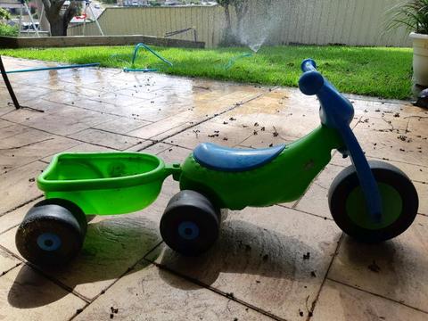 Toddler bike with trailer
