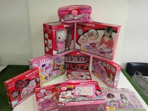 Wowmart Kid Teenager Hello Kitty Toy Discontiued Model Clearance