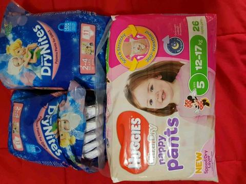 Huggies nappy pants for girls : 2-3 yrs old