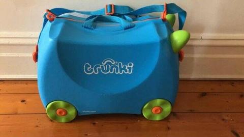 Blue Trunki ride on suitcase