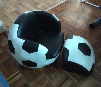 Kids Toddlers Soccer Ball Chair Ottoman in great condition
