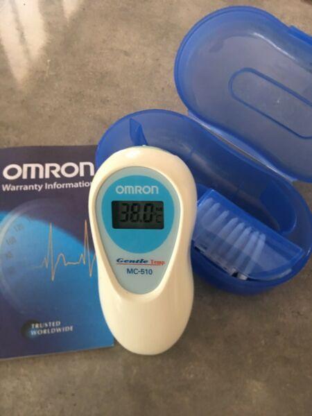 Omron instant Ear Thermometer MC-510