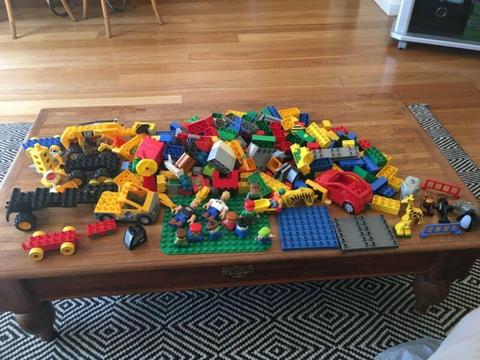 LEGO DUPLO & Mega Bloks