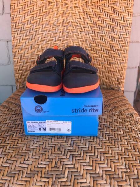 Stride Rite boys phibian sandal Siz Uk 8M