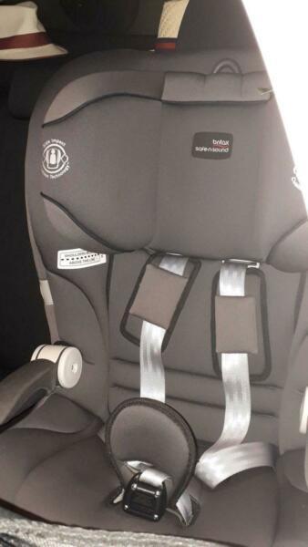 Britax Safe N Sound Maxi Guard Pro - Pebble grey car seat