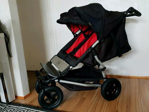 Mountain Buggy Duo Excellent condition 
