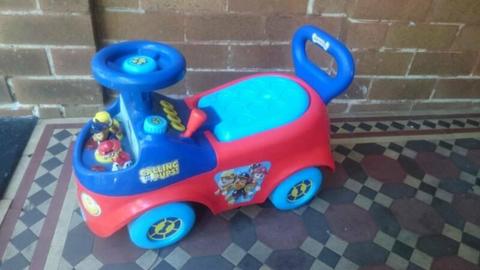 Paw Patrol Ride on/trike