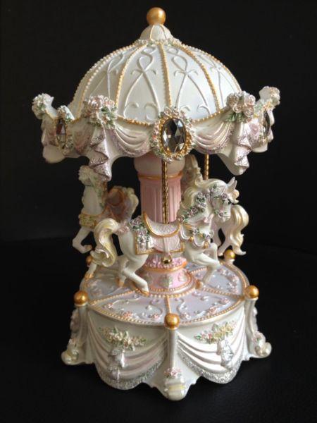 Carousel Merry Go Around Music Box With Color Light