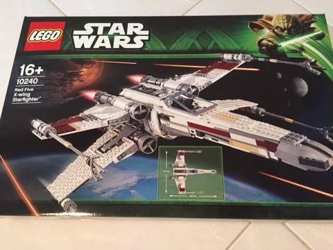 Lego for sale: Set 10240 Red Five X-Wing Starfighter UCS
