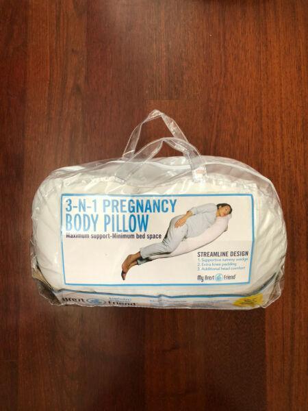 3-N-1 pregnancy body pillow - Brand: My Brest Friend