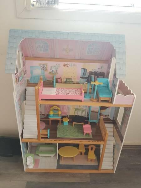 Imaginarium Mansion Barbie Dollhouse Toy RRP$250