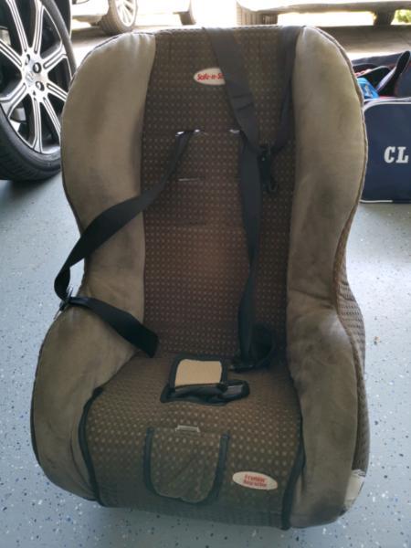 Car seat safe and sound