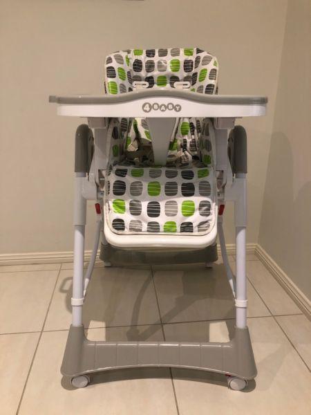 Baby highchair