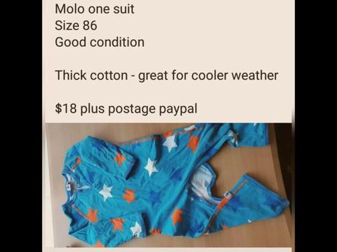 Molo one suit size 86