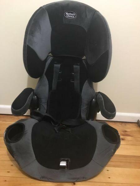 Mothers Choice convertible car seat