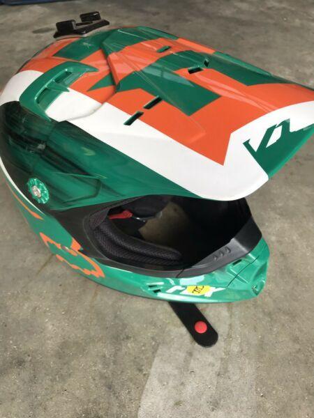 Fox youth motorbike helmet