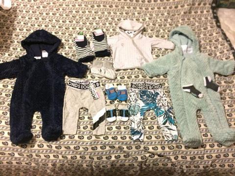 Baby clothes bundle boys size 00 (3-6 months)