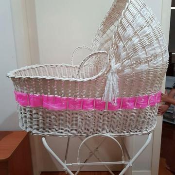 Baby bassinet for girl or boy