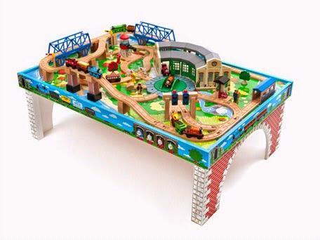 Thomas and Friends Wooden Railway indoor playtable