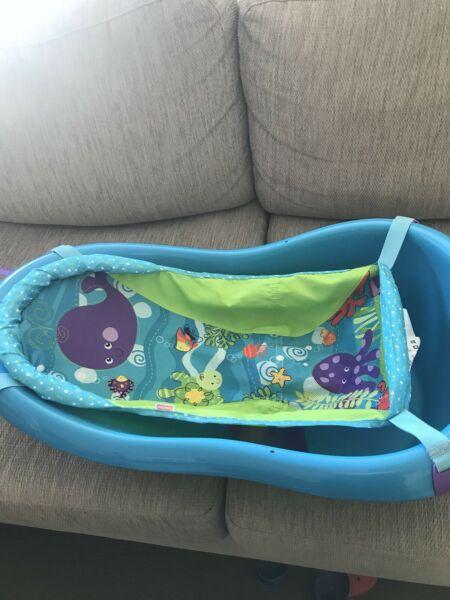 Fisher price Baby bath in good condition