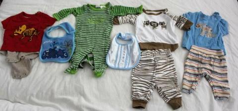 Baby boy 0000 (newborn) clothes