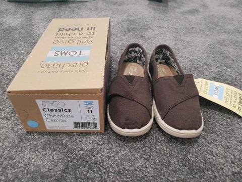 Kids Shoes: Toms Classics Brown size US 11