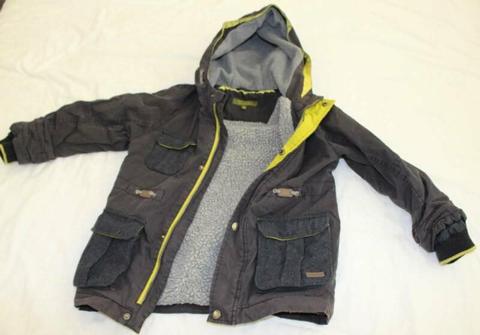 Size 5 boys clothing - great brands in good condition
