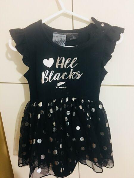 Brand new Licensed All Blacks dress to fit 12-18months