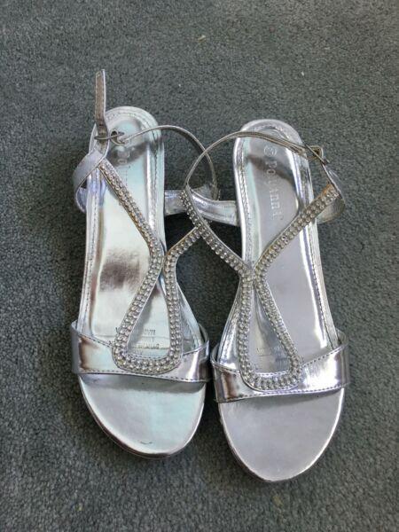 Silver Sparkle Heels Size 3