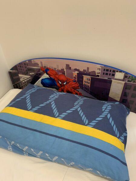 Spider man toddler bed with mattress