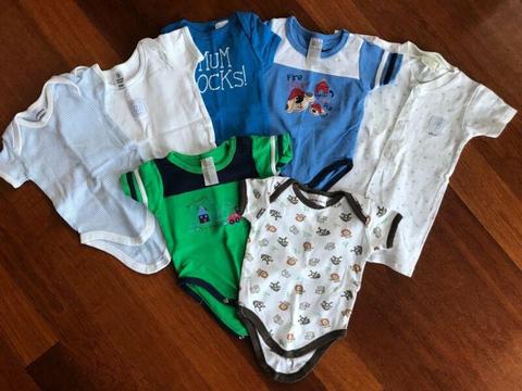 Baby Boy Rompers 7 Pieces Size 000