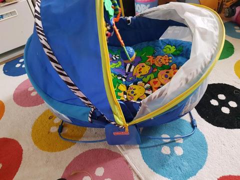 fisher price bouncer n play activity demo
