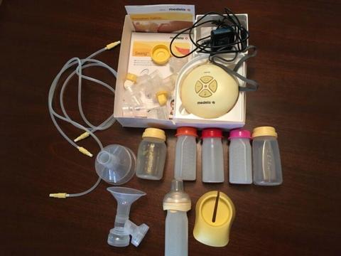 Medela Swing Pump with all accessories included