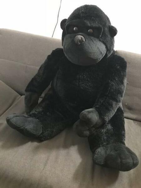 giant gorilla plush toy