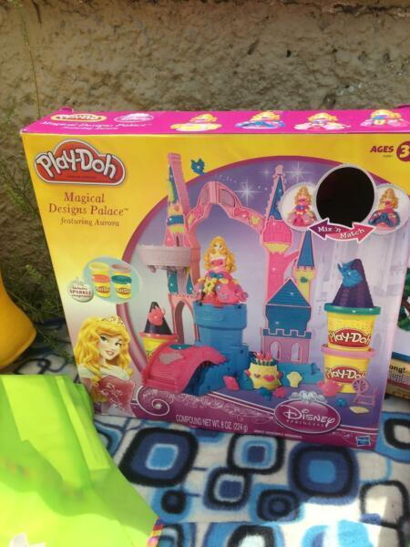 Play doh Disney magical designs toy