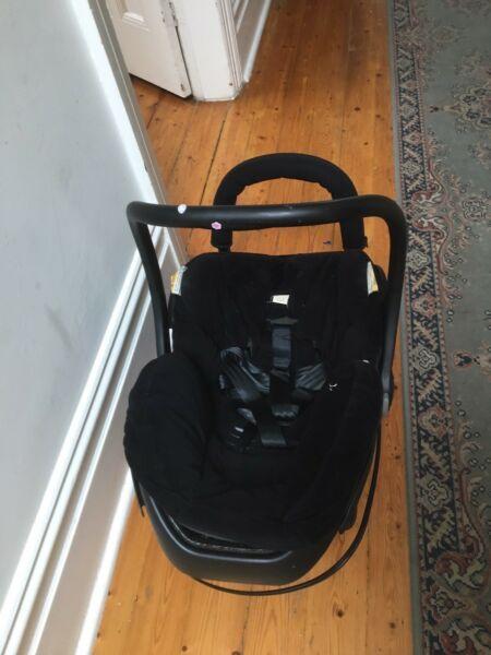 Maxi Cosi Infant Carrier