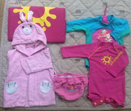 Baby swim gear size 00 (3-6 months) and 0 (0-1 year)