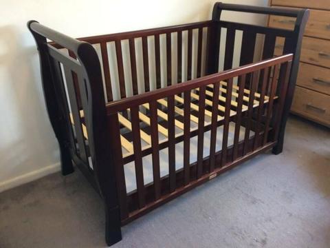 Excellent LoveNCare Baby Cot