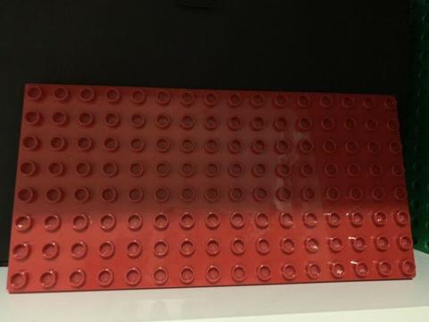 90% New LEGO Duplo Red Base Plate 8x16 Holes