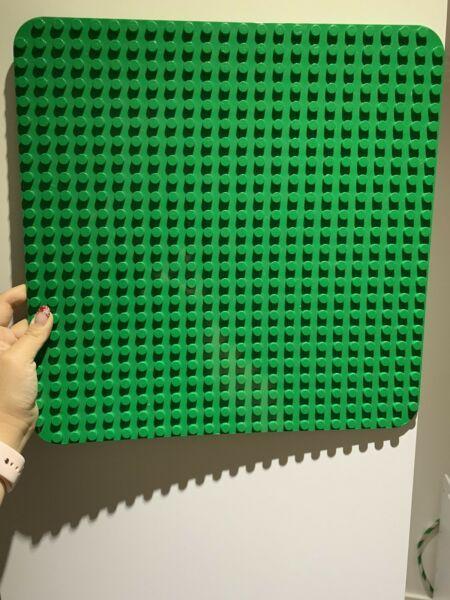 90% New LEGO Duplo Large Green Building Plate 2304